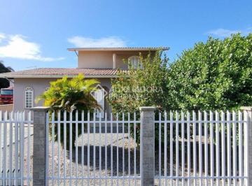 718929_iN14186sU5RNL3E53Q5L5_718929684c7419b1811.jpg · CASA COM 04 DORMITÓRIOS E ÁREA DE CONVIVÊNCIA PRÓXIMO A GAROPABA ALVENARIA COM 04 QUARTOS