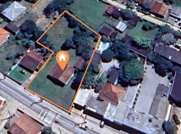 712646_ijJXC3256q1HO2Y526C_712646682bbbb9c8887.jpg · TERRENO DE 2475M² EM GAROPABA COM UMA CASA DE ALVENARIA DE 70M²