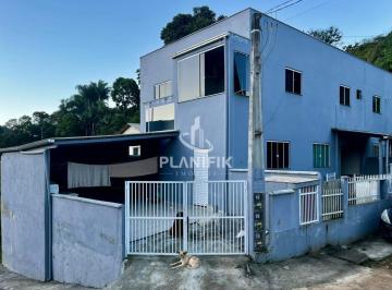 Casa · 300m² · 5 Quartos · 5 Vagas · Sobrado à venda, 5 quartos, 3 suítes, 5 vagas, Bateas - Brusque/SC