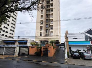 Apartamento · 42m² · 1 Quarto · 2 Vagas · Lindo apartamento reformado à venda com 1 Quarto e 2 Vagas Cobertas na Av Princesa do Oeste.
