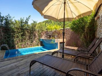 Casa · 250m² · 5 Quartos · 4 Vagas · Casa a Venda na Praia da Baleia Sao Sebastiao com 5 suites e 4 vagas de garagem