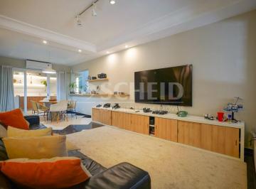 Casa · 137m² · 2 Quartos · 2 Vagas · Casa Chácara Santo Antônio, reformada e ótima localização !