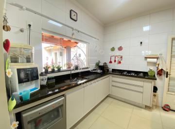 Casa · 200m² · 3 Quartos · 3 Vagas · Casa Sobrado 3 quartos 1 suite 3 vagas Jd Ouro Branco