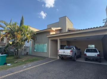 Foto 1 · Casa de 216 m² com 03 suítes à venda por R$ 1.800.000 no Jardins Lisboa - Goiânia