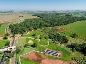 Foto 1 · Área de 2000 m² à venda por R$ 450.000 no Florata Condomínio Florestal - Santo Antônio de Goiás