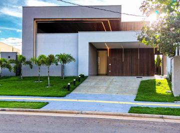 Casa · 185m² · 4 Quartos · 2 Vagas · Casa à venda no bairro Terras Alpha Residencial 2 - Senador Canedo/GO