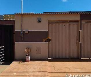 Casa · 81m² · 2 Quartos · 1 Vaga · Casa para venda em Setor Aeroporto (barrolândia) de 81.00m² com 2 Quartos e 1 Garagem