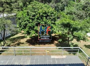 Comercial · 384m² · Excelente Casa Comercial, localizada na Vila Galvão . Com 384m² de área útil, com 7 salas grandes,  