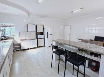 DSC_20260608_185459_000.jpeg · Sensacional sobrado para venda em Parada Inglesa com 3 quartos, sendo 2 suítes, 180m² - remaxmamede#