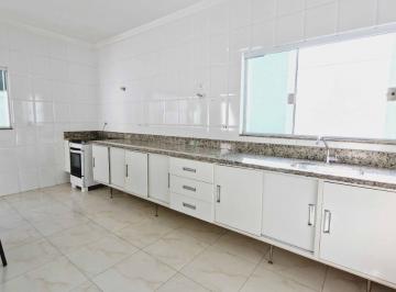 DSC_20260616_185506_000.jpeg · Sensacional sobrado para venda em Parada Inglesa com 3 quartos, sendo 2 suítes, 180m² - remaxmamede#