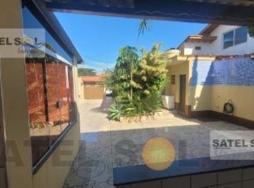 Casa · 176m² · 3 Quartos · 4 Vagas · Casa à Venda ou Locação em Itanhaém-SP, no Bairro Savoy: 3 Quartos, 2 Suítes, 1 Sala, 4 Banheiros, 4