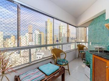 Apartamento · 135m² · 3 Quartos · 1 Vaga · Apartamento à venda na quadra mar no Ed. Cepar em Balneário Camboriú