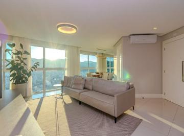 Apartamento · 130m² · 3 Quartos · 2 Vagas · Apartamento à venda no Ed. Falcon no centro de Balneário Camboriú