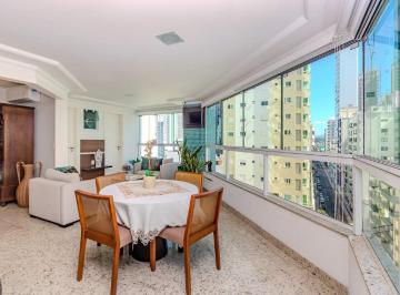 Apartamento · 134m² · 3 Quartos · 2 Vagas · Apartamento à venda no Ed. Summerville em Balneário Camboriú