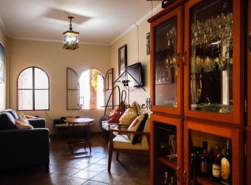 Casa · 210m² · 4 Quartos · Casa à venda - na Vila Areião