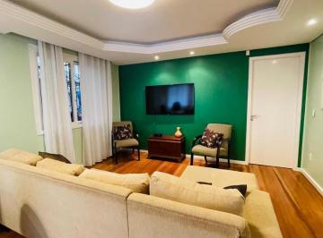 38008517_g.jpg · 
                                Casa | 04 Dormitórios | Jardim América
                            