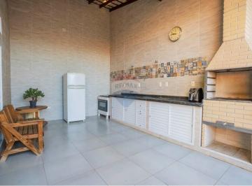 Casa · 209m² · 2 Quartos · 2 Vagas · RE/MAX VENDE Casa: "Seu Refúgio em Campinas: Casa de Vila Perfeita!"