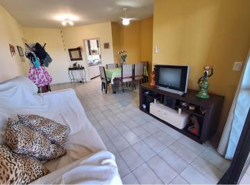 Apartamento · 95m² · 3 Quartos · 1 Vaga · Apartamento a venda na praia da Enseada Guarujá SP