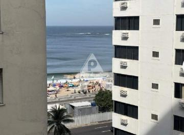 Apartamento · 203m² · 3 Quartos · 1 Vaga · Apartamento proximo a praia, em rua tranquila em Copacabana