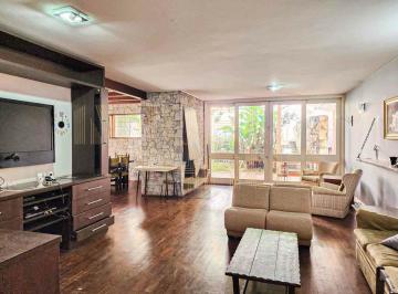 Casa · 270m² · 3 Quartos · 6 Vagas · Casa á venda em Interlagos | 3 quartos