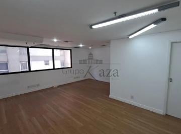 Comercial · 37m² · 1 Quarto · 2 Vagas · Sala Comercial em Condomínio - Perdizes - 37m².