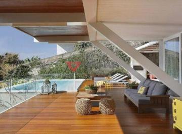Casa · 1000m² · 4 Quartos · 3 Vagas · Casa luxuosa à venda no Joá: 638m², 4 suítes, 3 vagas