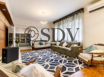 Casa · 292m² · 3 Quartos · 4 Vagas · Casa com 572m² no Jardim América - São Paulo