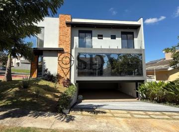 Casa · 447m² · 4 Quartos · 6 Vagas · Luxuosa Casa em Condomínio