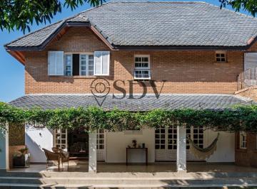 Casa · 500m² · 3 Quartos · 4 Vagas · Casa á venda na Chácara Monte Alegre, de 500m², 3 suítes, edícula, churrasqueira, 4 vagas..