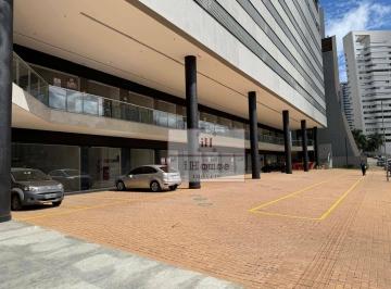 68c4b5e1380957c598c31a88b949e345212883cf · Loja nova de frente para rua com vagas de estacionamento.