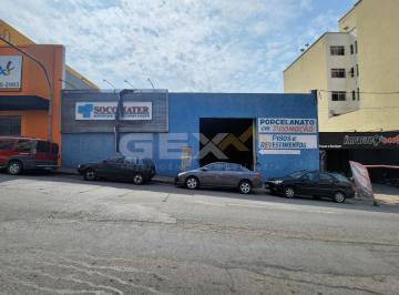 Comercial · 800m² · 1 Quarto · Galpão à venda com 800m², sendo 20m² de frente, Rua Piauí, Centro - Divinópolis