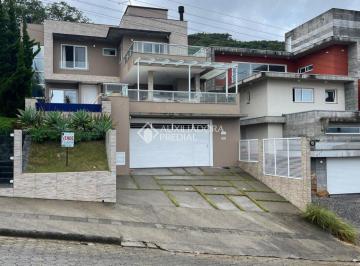 443510_ie9721136yNM48_443510659da4f49a69d.jpg · Casa Panoramico