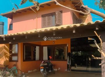 679848_i5oT91FL8e4T_67984867aa00de175a2.jpg · Casa a venda em Garopaba, são 3 quartos sendo 1 suite