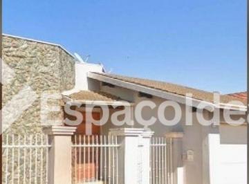 Casa · 350m² · 5 Quartos · 7 Vagas · Casa com 5 quartos e 3 banheiros - vagas p ate 7 carros