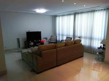 Casa · 306m² · 3 Quartos · 6 Vagas · Sobrado em Olímpico