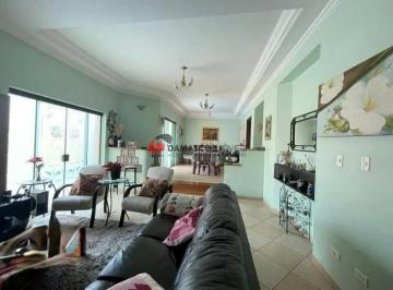 Casa · 324m² · 4 Quartos · 5 Vagas · Sobrado em Jardim São Caetano