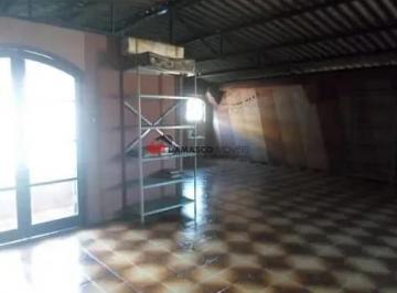 Comercial · 175m² · 9 Vagas · Edifício Comercial em Cerâmica