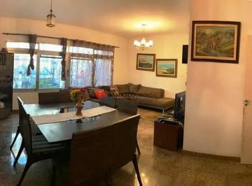 Casa · 250m² · 2 Quartos · 4 Vagas · Casa em Santa Paula