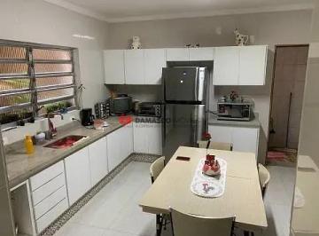 Casa · 189m² · 3 Quartos · 3 Vagas · Sobrado em Olímpico