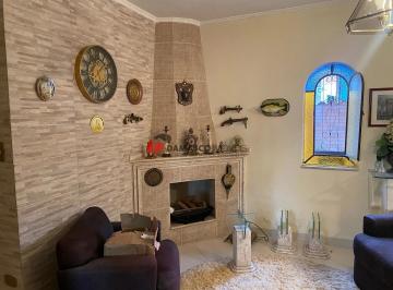 Casa · 395m² · 2 Quartos · 2 Vagas · Casa em Santa Maria