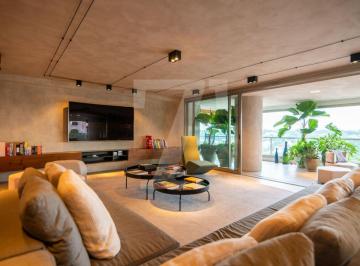Apartamento · 485m² · 4 Quartos · 5 Vagas · Esse apartamento maravilhoso impressiona por vários motivos: os acabamentos são de muito bom gosto,