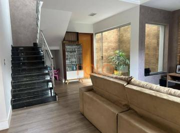 c9b2c520425d14b59a6127d83e645c5ac7104351 · Casa à venda no bairro Jardim Botânico em Uberlândia