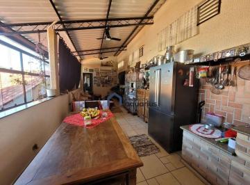 38fdb1257d246f5f1f617b91d2fd368aa70b73c3 · Sobrado com 3 dormitórios à venda, 180 m² por R$ 850.000,00 - Bosque dos Eucaliptos - São José dos C
