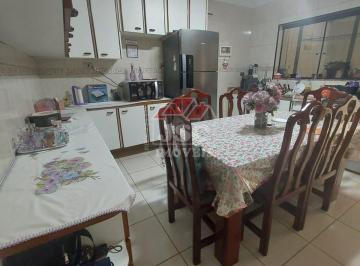 Casa · 98m² · 2 Quartos · 2 Vagas · Sobrado no bairro Oswaldo Cruz - São Caetano do Sul, SP