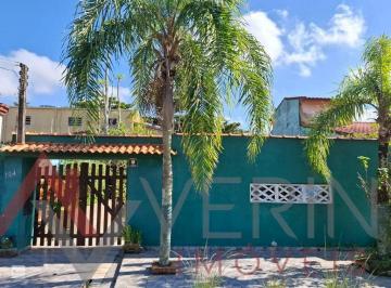 5mo2rmg2odjjoti4yty4ymmz_md · Casa térrea com piscina e edícula e suíte nos fundos.
