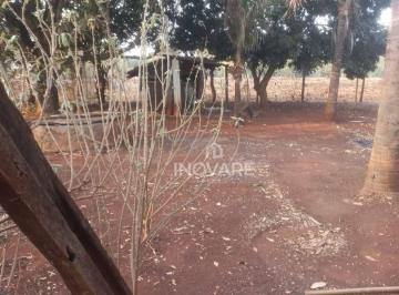 d053a9704f1e1b8250896b1b54b447394116fea7 · Rancho com 2 dormitórios à venda, 100 m² por R$ 200.000,00 - Zona Rural - Itumbiara/GO