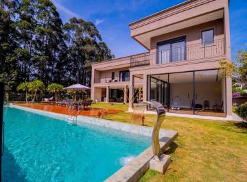 1042d5dc4b0f484927fd1b65a7f9ca1de93214e6 · Casa com 5 dormitórios à venda, 1960 m² por R$ 32.000.000,00 - Residencial Tamboré - Barueri/SP