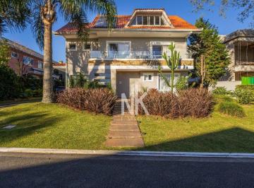 f7776e6251838701503b1c543228b5e1df34b4ea · Casa com 5 dormitórios à venda, 387 m² por R$ 3.800.000 - Alphaville Graciosa - Pinhais/PR