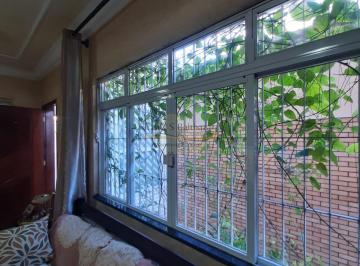 Casa · 117m² · 3 Quartos · 2 Vagas · Ótima Casa Sobreposta Térrea à venda, no Bairro Vila Valença, em São Vicente.