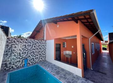 Casa de 2 quartos, Itanhaém · Casa nova com piscina e 2 dormitórios a venda em Itanhaém